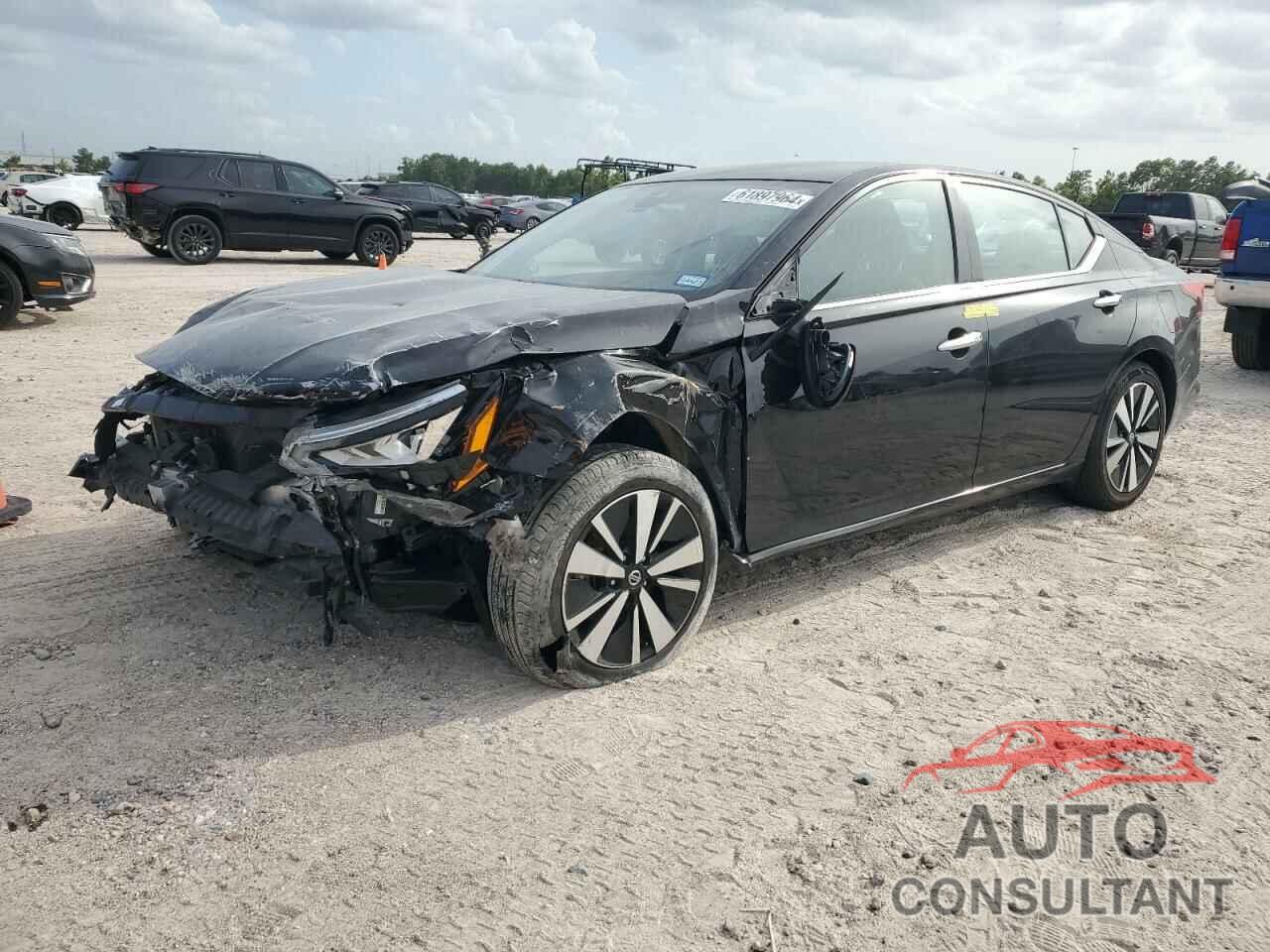 NISSAN ALTIMA 2021 - 1N4BL4DV3MN350623