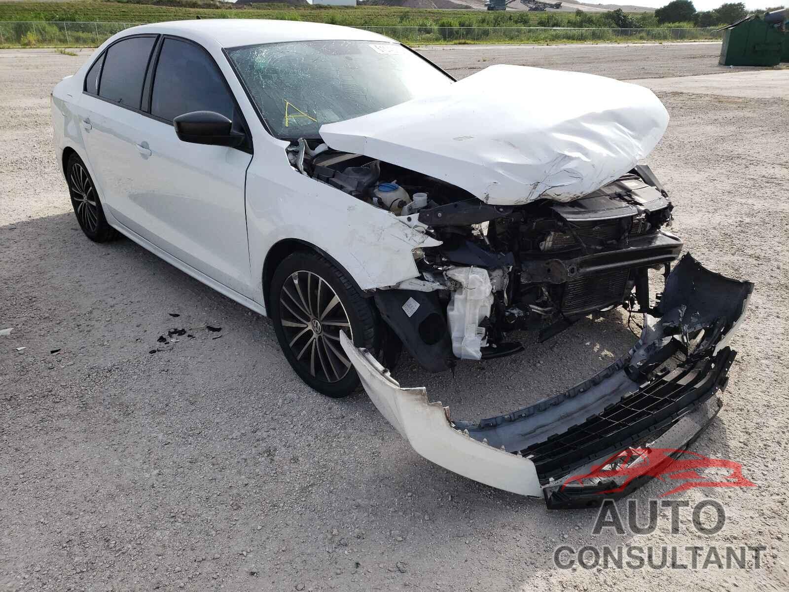 VOLKSWAGEN JETTA 2016 - 3VWD17AJ8GM258754