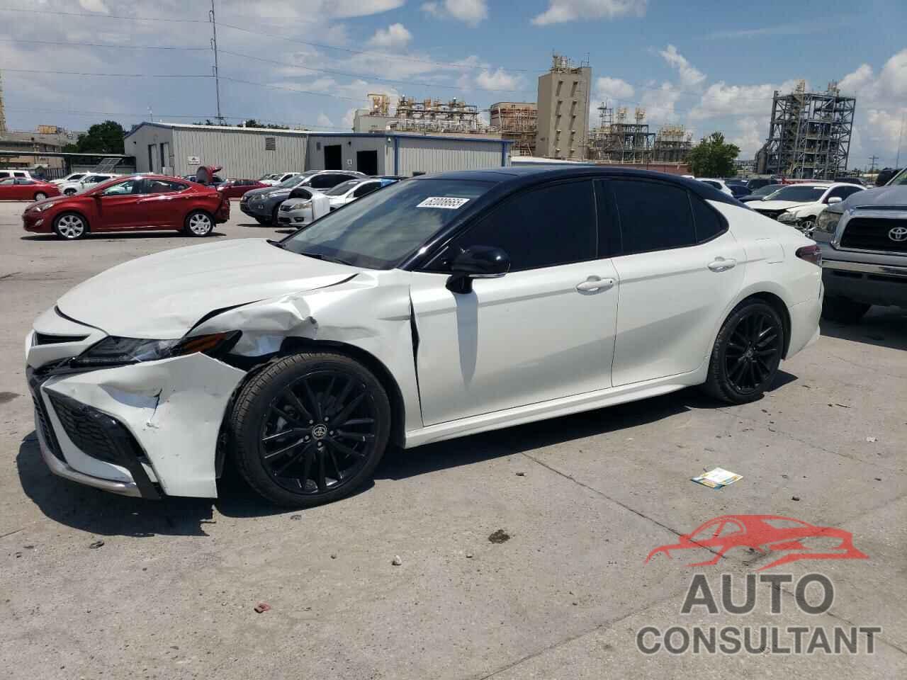 TOYOTA CAMRY 2021 - 4T1K61AK5MU471472