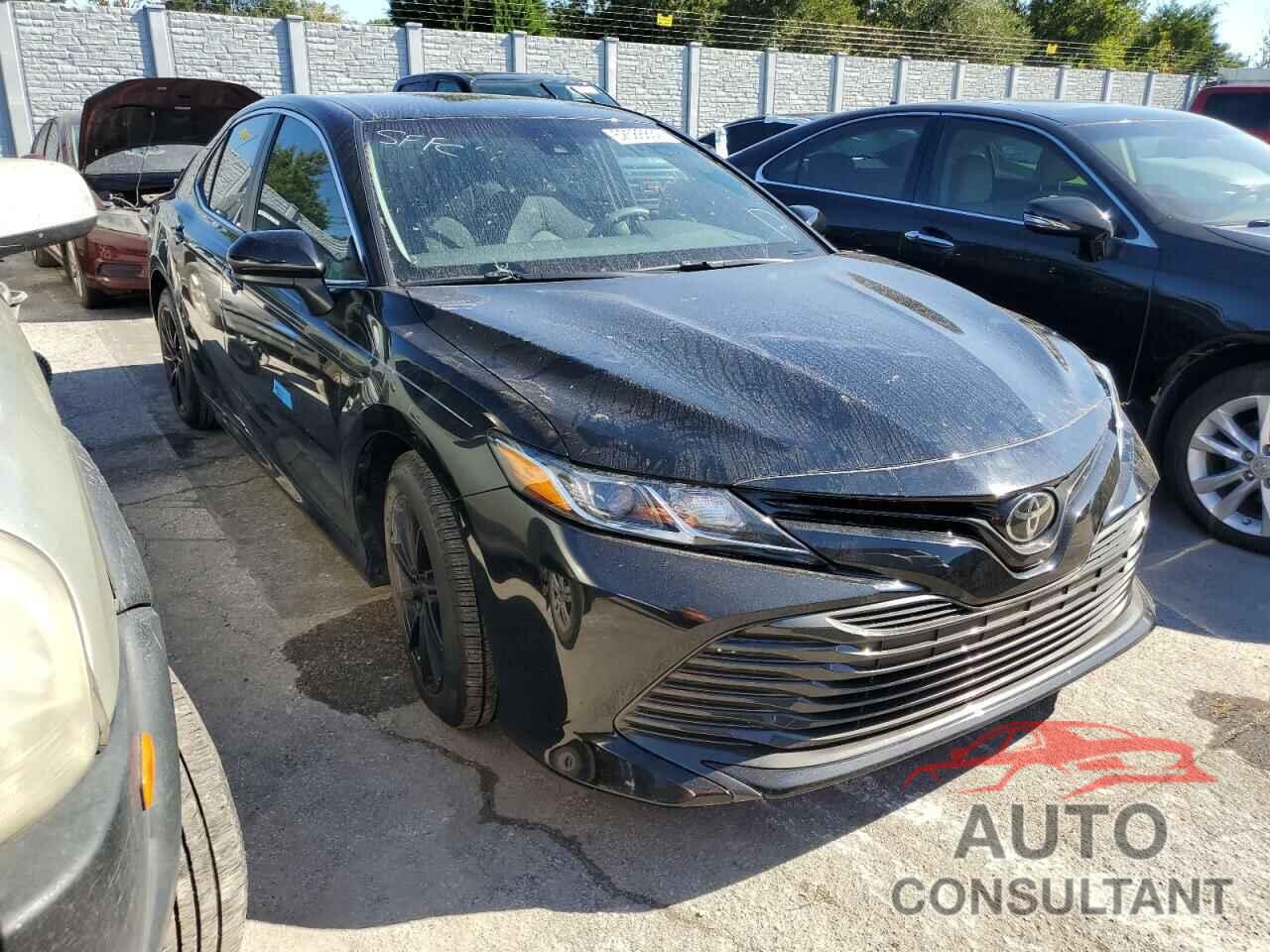 TOYOTA CAMRY 2018 - 4T1B11HK4JU106314