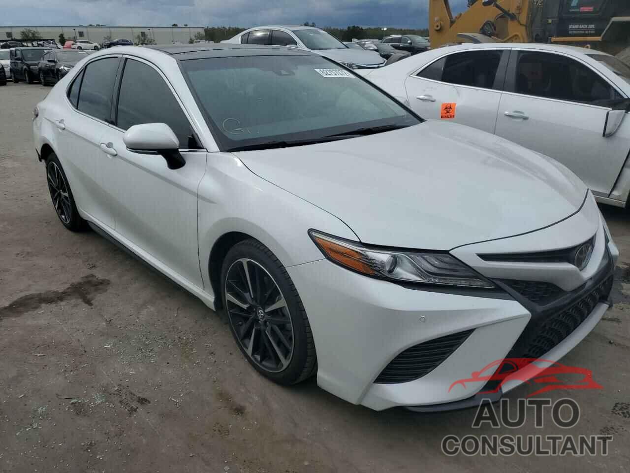 TOYOTA CAMRY 2018 - 4T1B61HK9JU096963