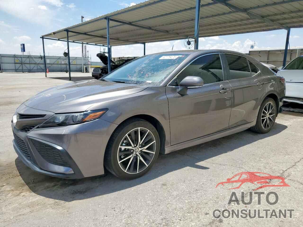 TOYOTA CAMRY 2024 - 4T1G11AK7RU909730