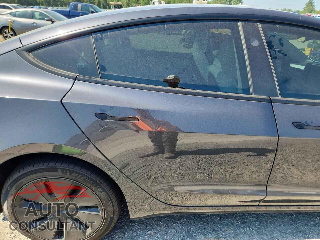 TESLA MODEL 3 2026 - 5YJ3E1EA0TF196159