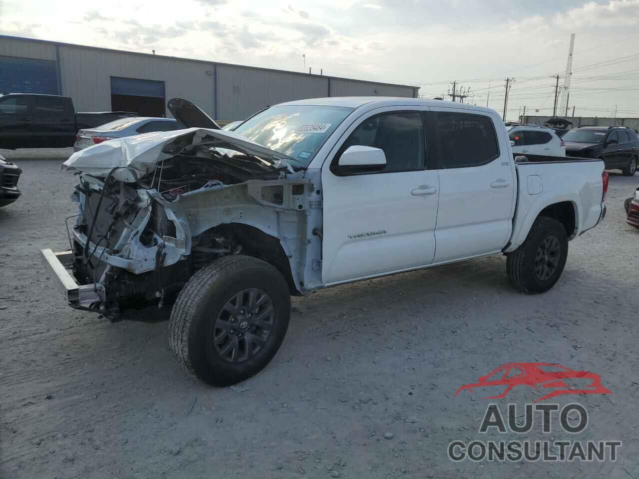 TOYOTA TACOMA 2023 - 3TMAZ5CN5PM220403