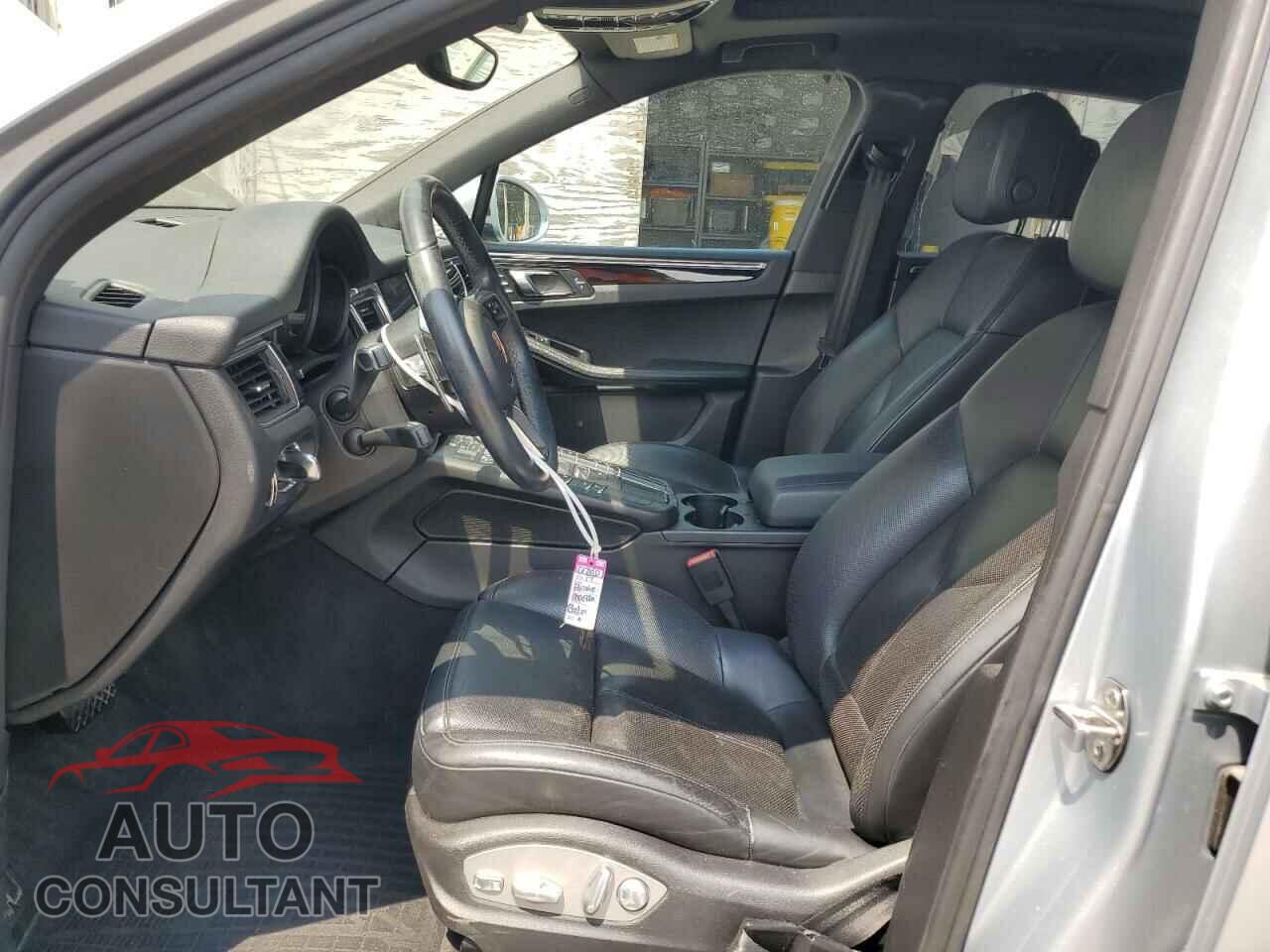 PORSCHE MACAN 2017 - WP1AA2A50HLB80984