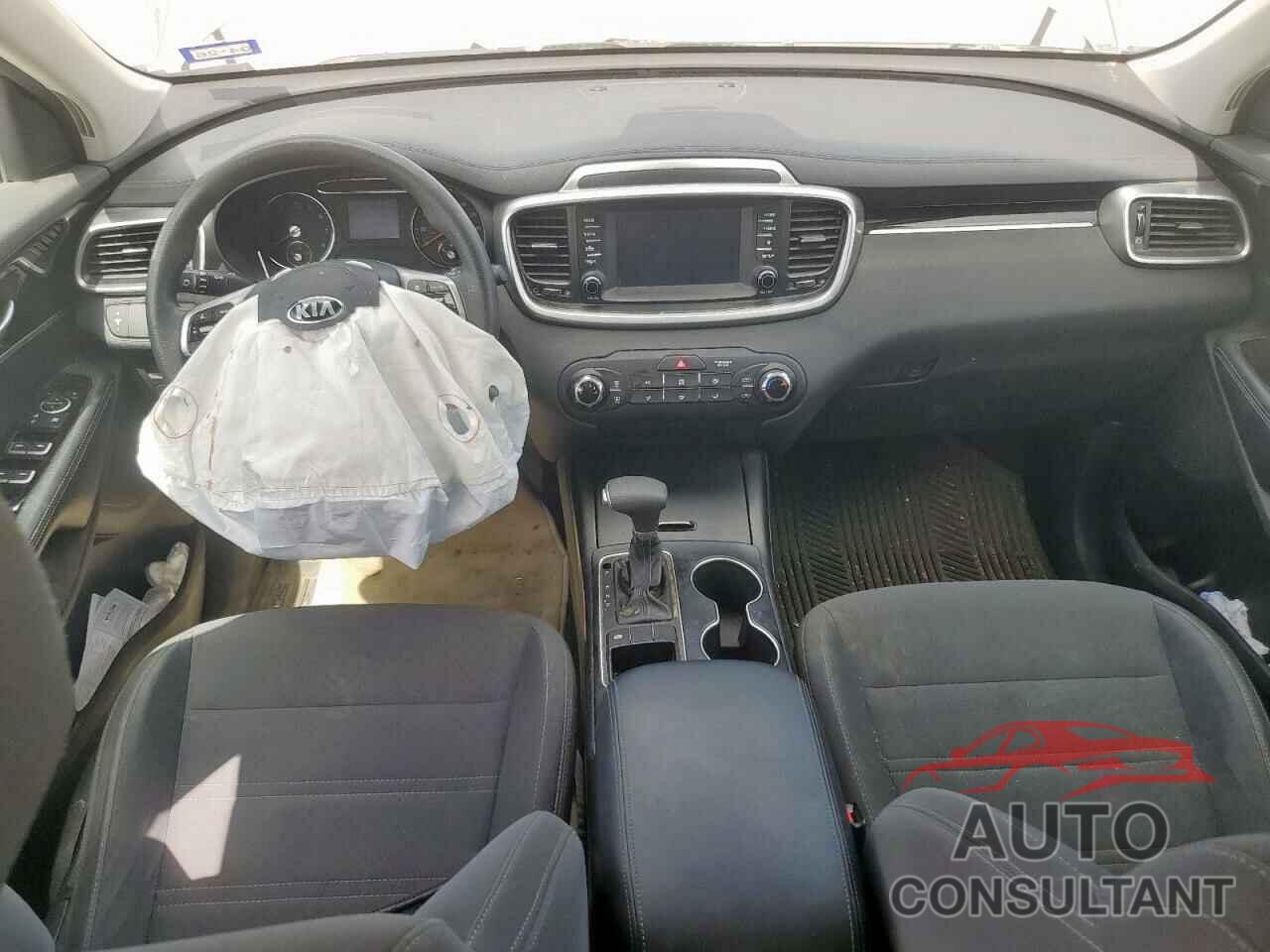 KIA SORENTO 2019 - 5XYPG4A32KG504380