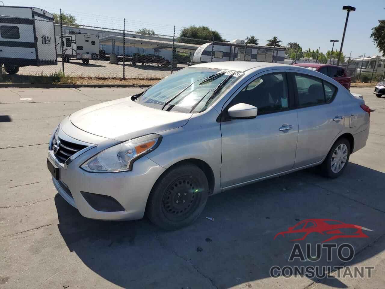 NISSAN VERSA 2019 - 3N1CN7AP8KL863303
