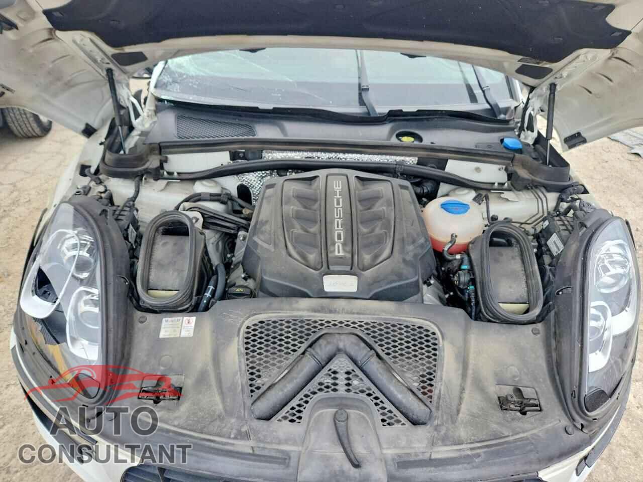 PORSCHE MACAN 2018 - WP1AB2A59JLB39952