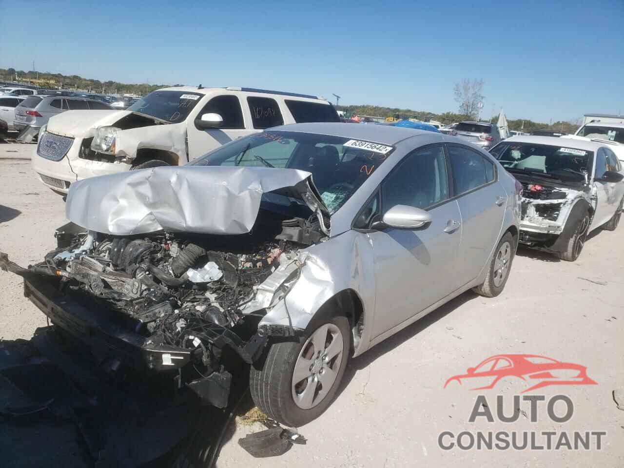 KIA FORTE 2018 - 3KPFK4A70JE234316