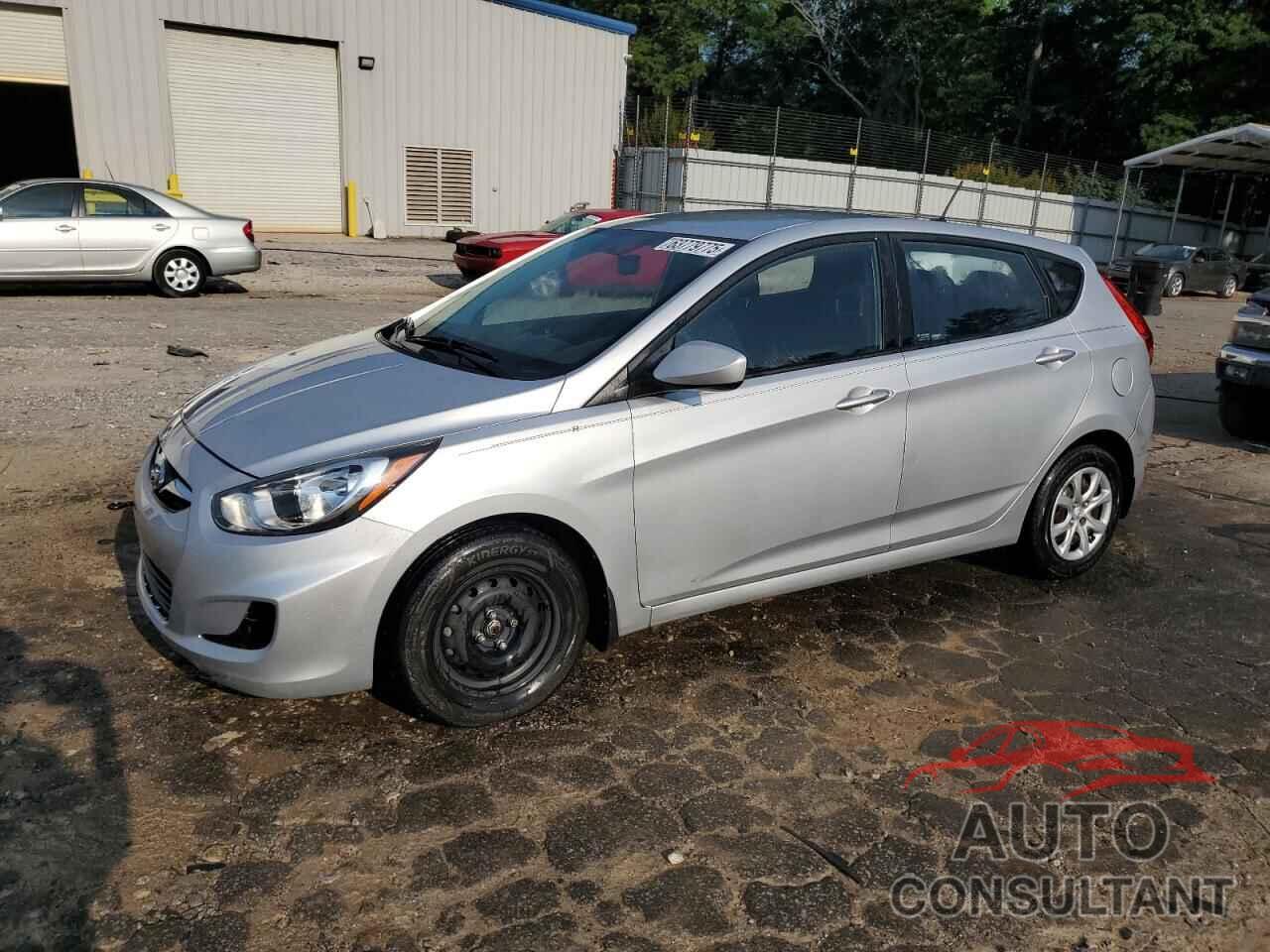 HYUNDAI ACCENT 2013 - KMHCT5AE4DU100415