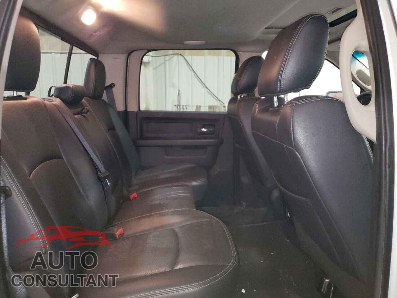 DODGE RAM 1500 2012 - 1C6RD7MT4CS204535