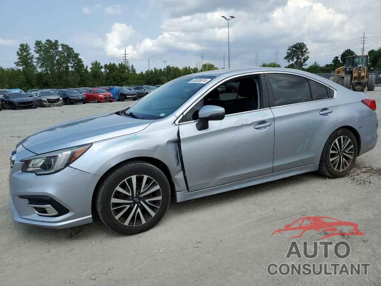 SUBARU LEGACY 2018 - 4S3BNAF69J3008027