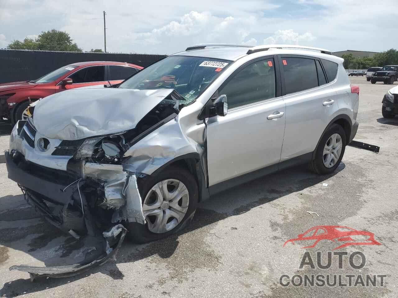 TOYOTA RAV4 2015 - JTMBFREV5FD159954