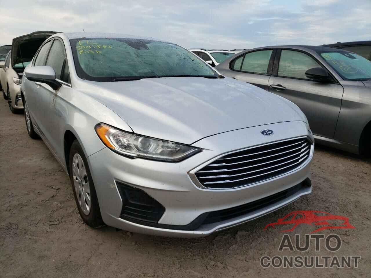 FORD FUSION 2019 - 3FA6P0G7XKR162381