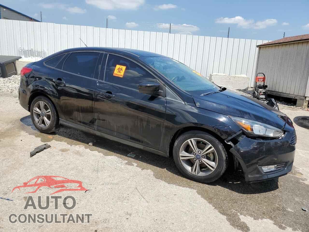 FORD FOCUS 2018 - 1FADP3FE5JL270185