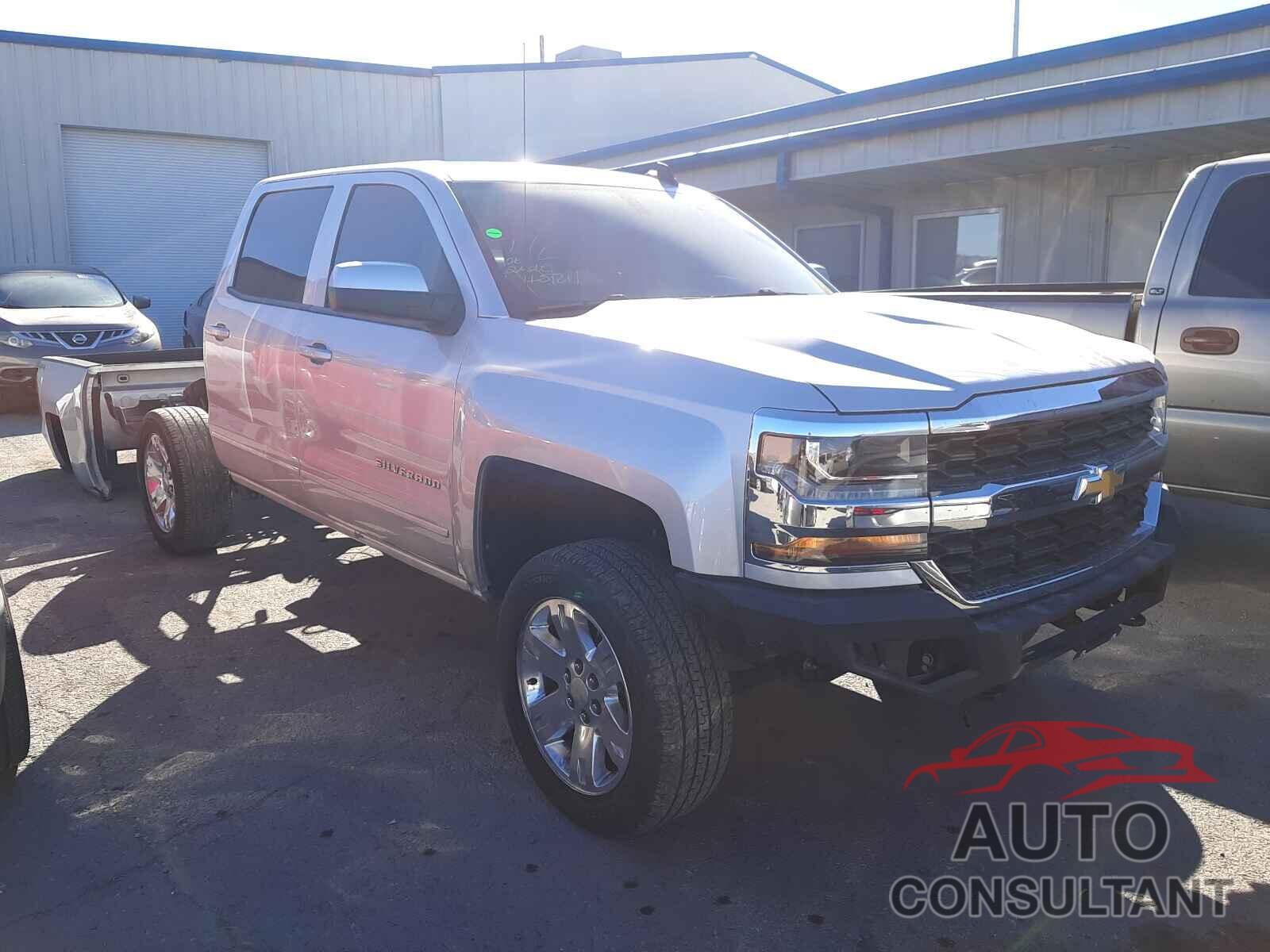 CHEVROLET SILVERADO 2018 - 3GCUKREC9JG464002