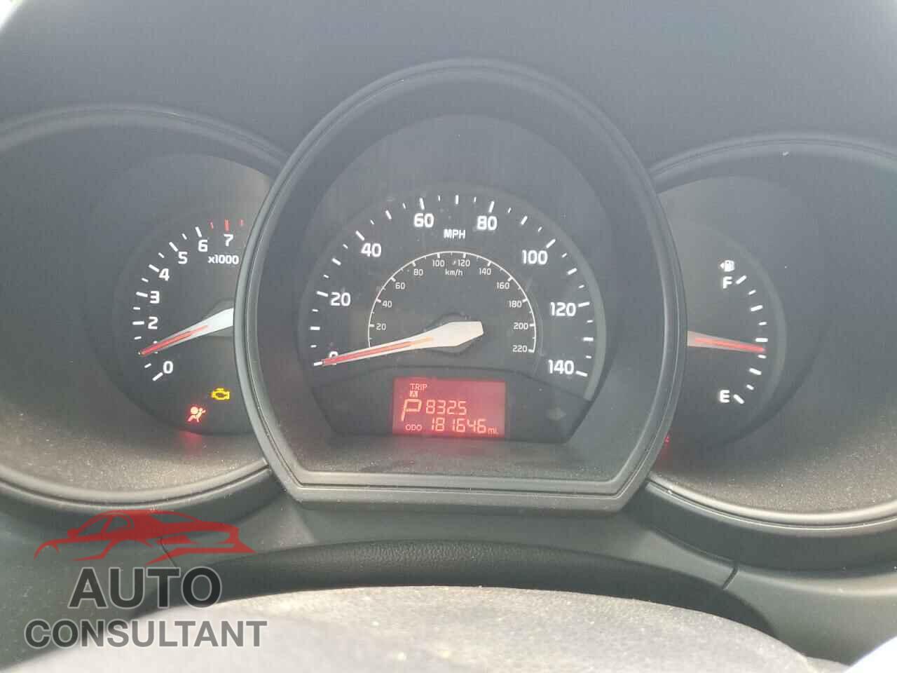 KIA RIO 2013 - KNADM4A37D6182009