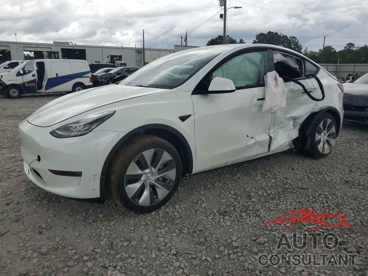 TESLA MODEL Y 2021 - 5YJYGDED1MF110614