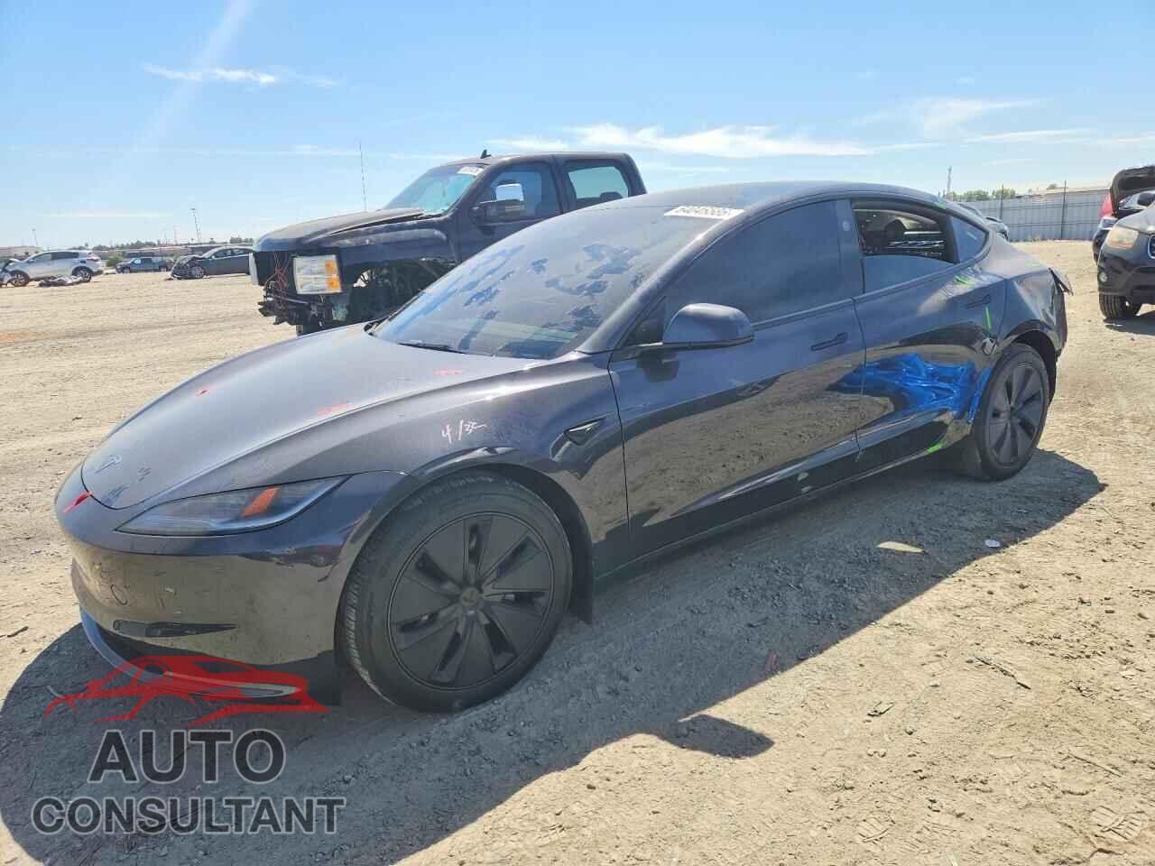 TESLA MODEL 3 2024 - 5YJ3E1EA4RF726061