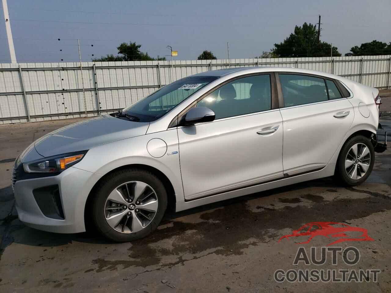 HYUNDAI IONIQ 2018 - KMHC75LD9JU083521