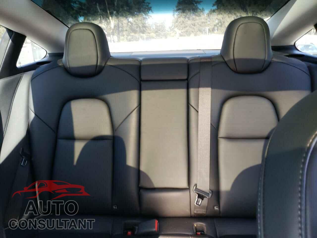 TESLA MODEL 3 2022 - 5YJ3E1EA1NF205129