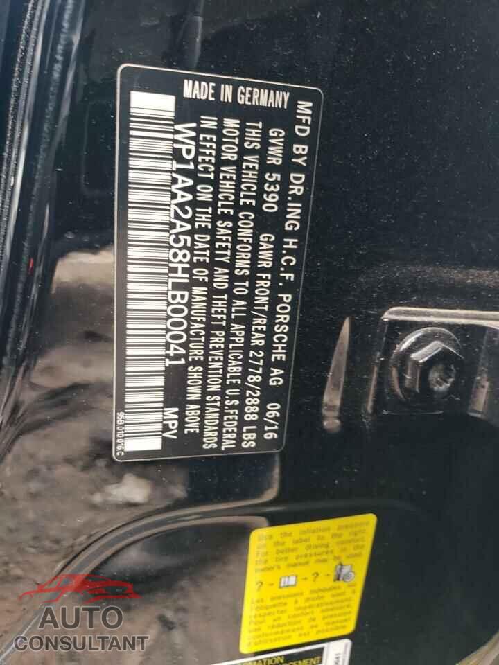 PORSCHE MACAN 2017 - WP1AA2A58HLB00041