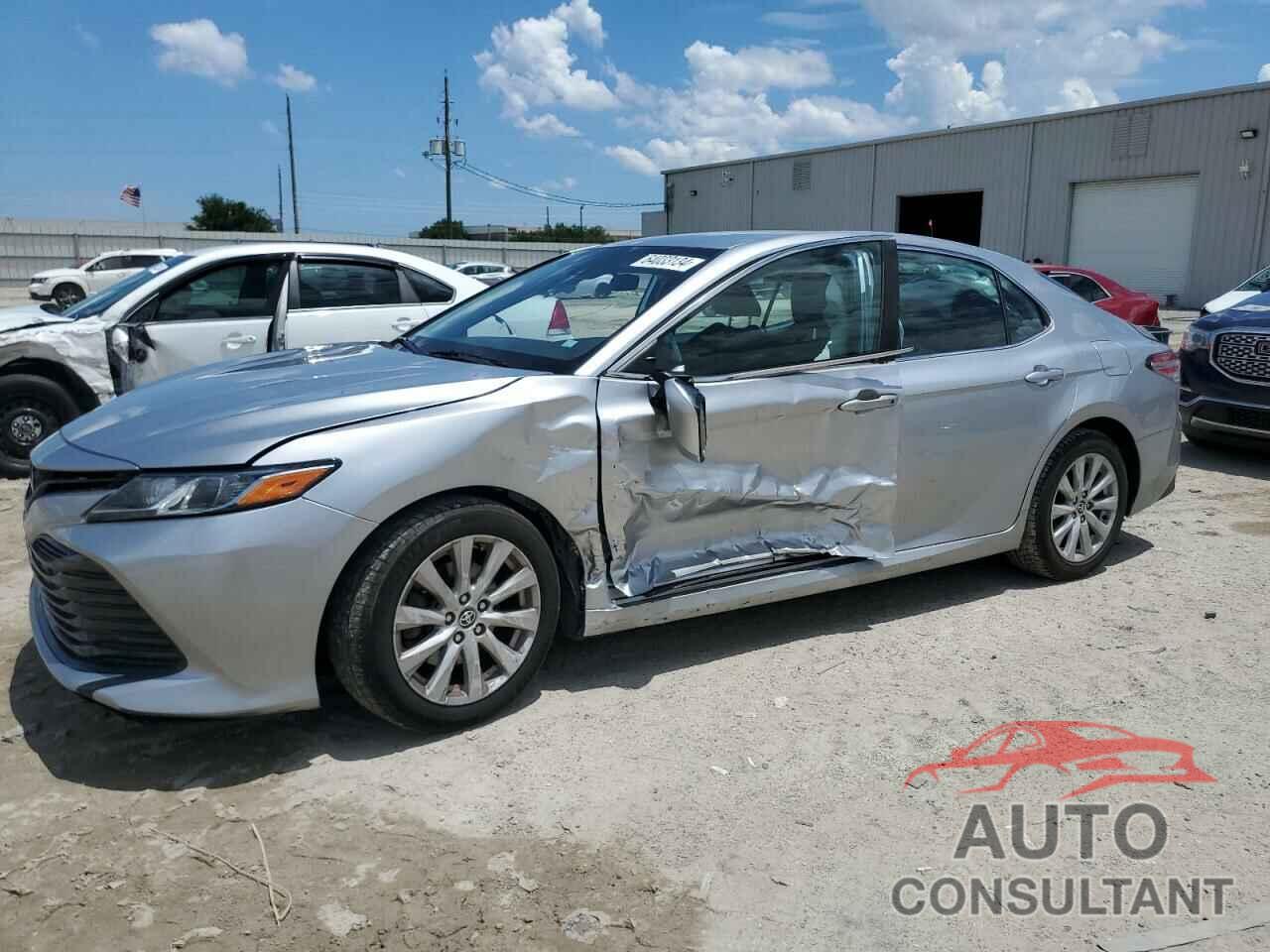TOYOTA CAMRY 2020 - 4T1C11AKXLU969622
