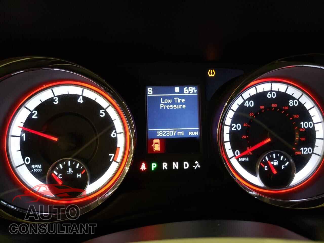 DODGE CARAVAN 2011 - 2D4RN5DG2BR711417