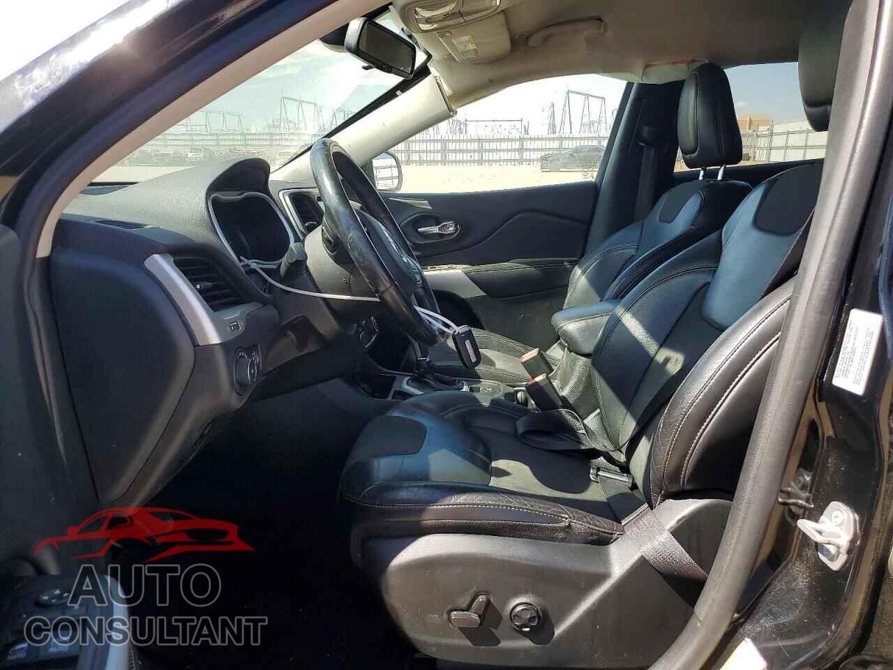JEEP CHEROKEE 2018 - 1C4PJLLB4JD511862