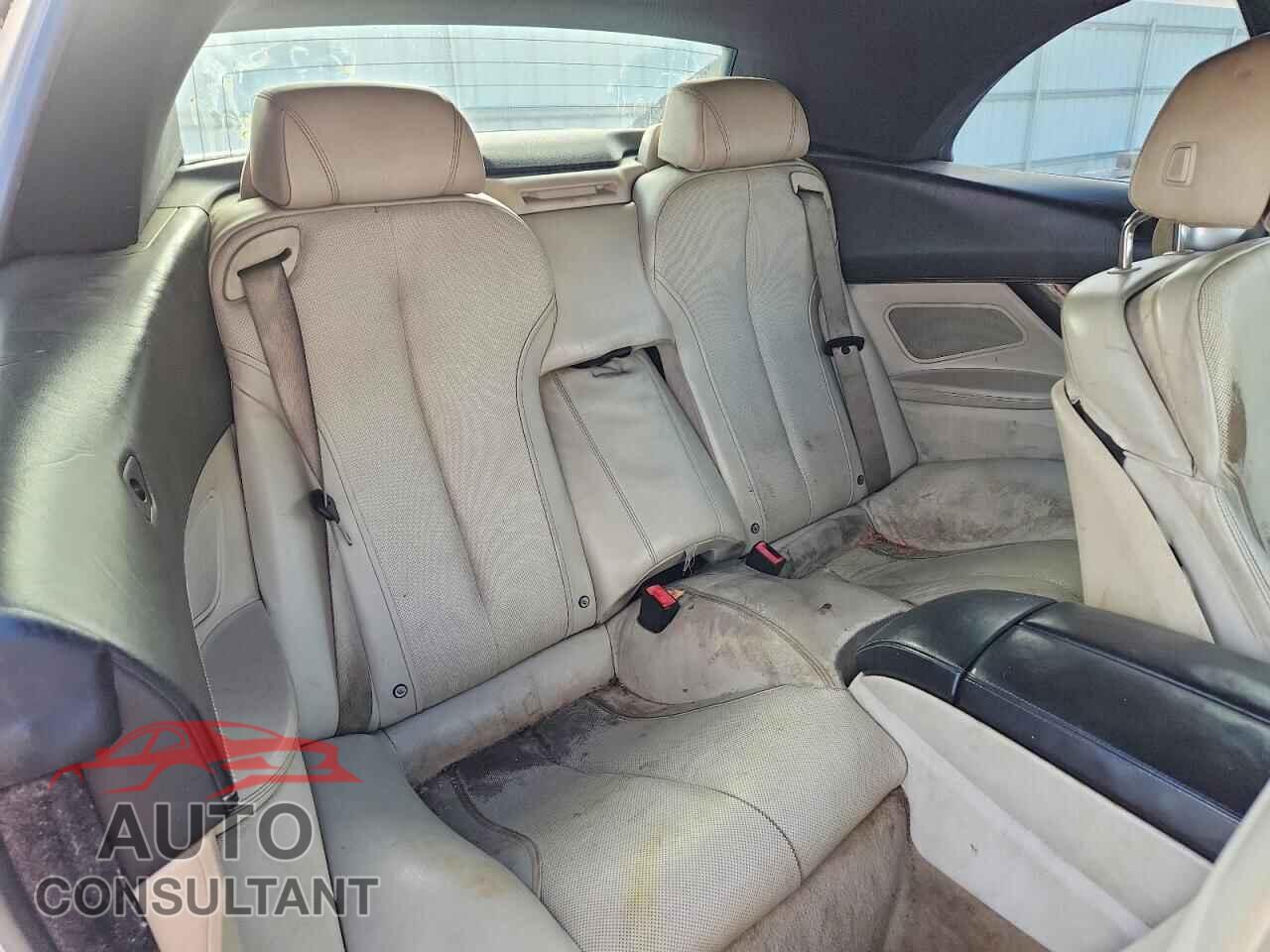 BMW 6 SERIES 2012 - WBALZ3C59CDL70840