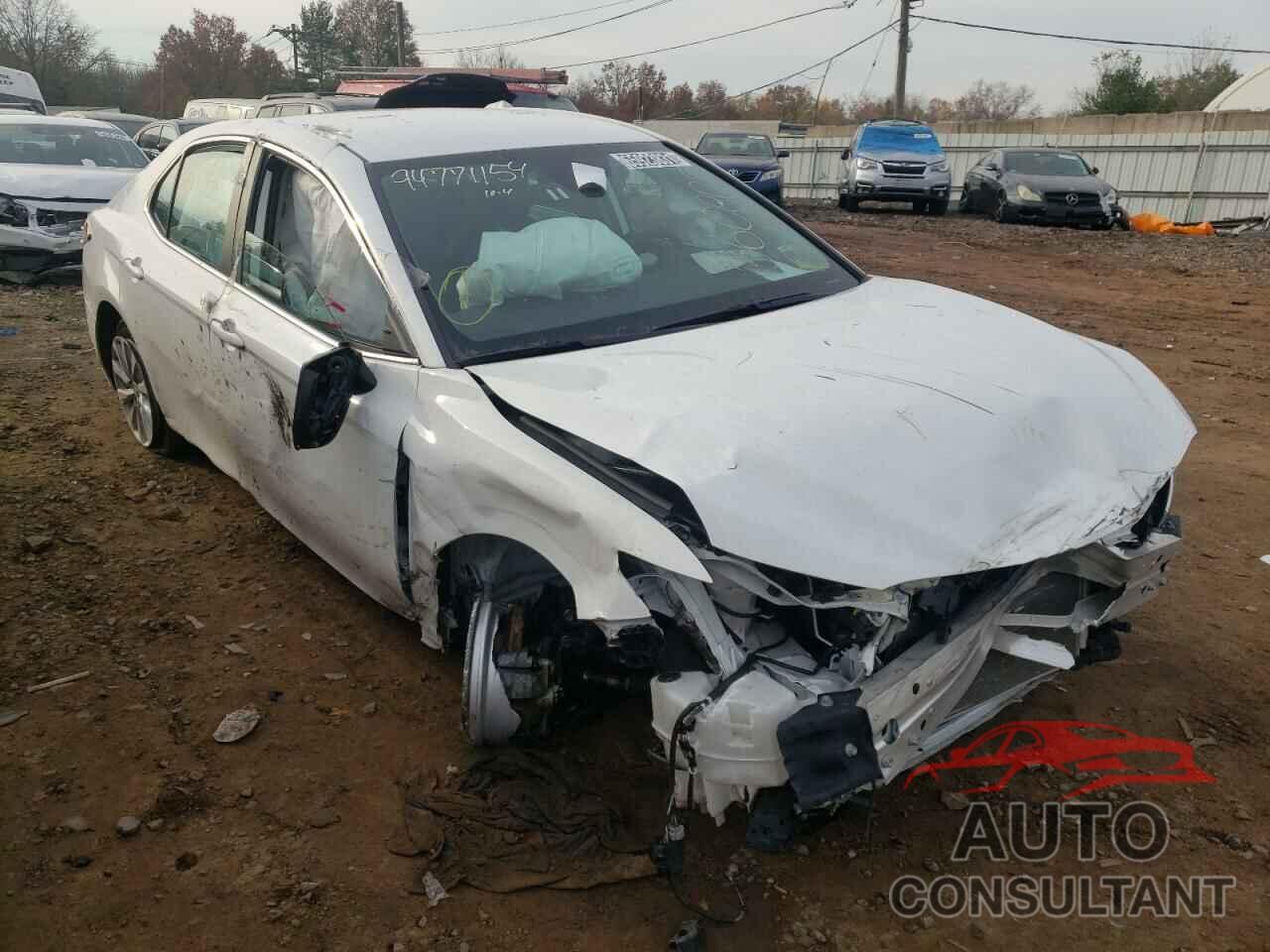 TOYOTA CAMRY 2020 - 4T1C11AK8LU360805