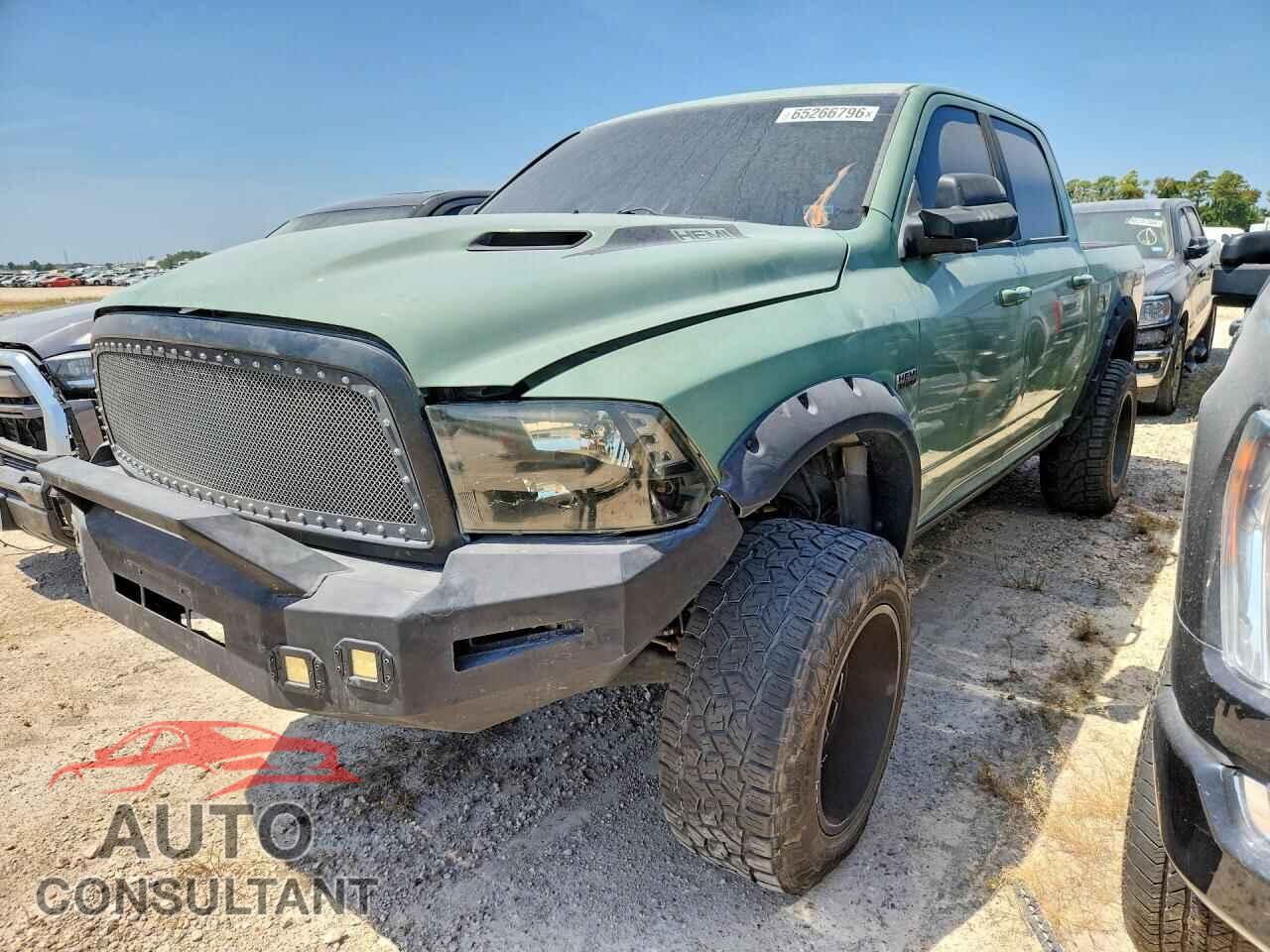 DODGE RAM 1500 2012 - 1C6RD6MT1CS123325
