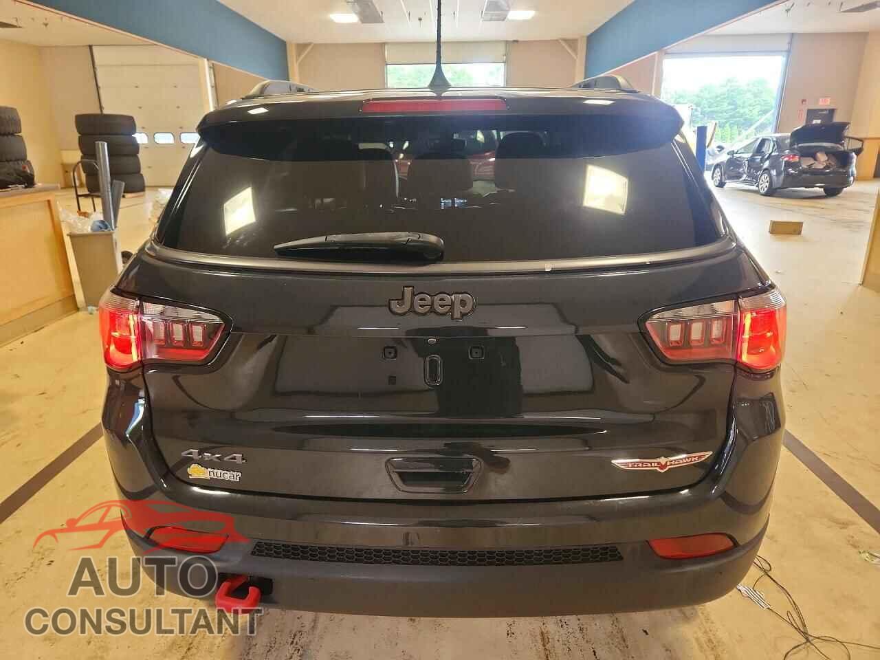 JEEP COMPASS 2017 - 3C4NJDDB2HT640487