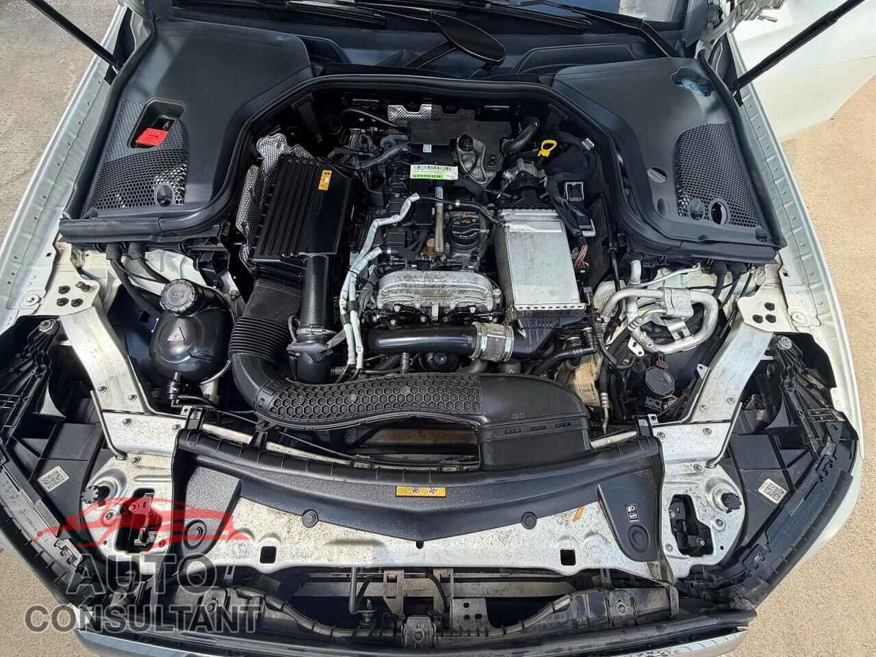 MERCEDES-BENZ E-CLASS 2017 - WDDZF4KB0HA203039