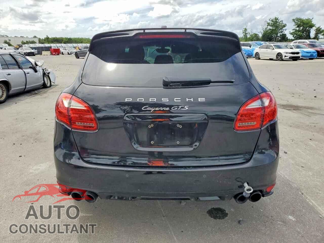 PORSCHE CAYENNE 2013 - WP1AD2A21DLA71456