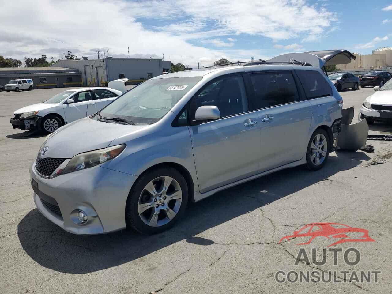 TOYOTA SIENNA 2014 - 5TDXK3DC1ES448170