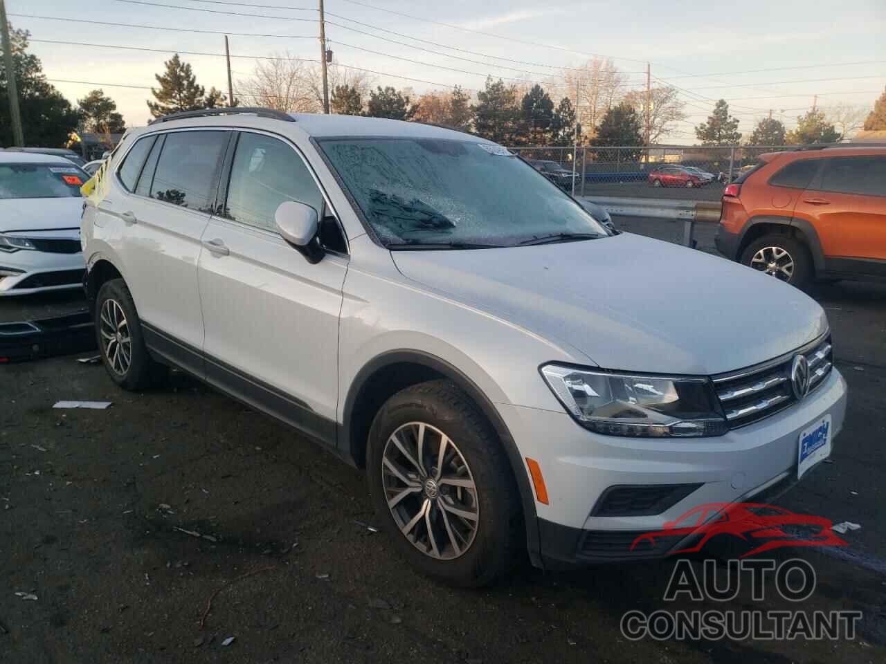 VOLKSWAGEN TIGUAN 2019 - 3VV2B7AX9KM056351