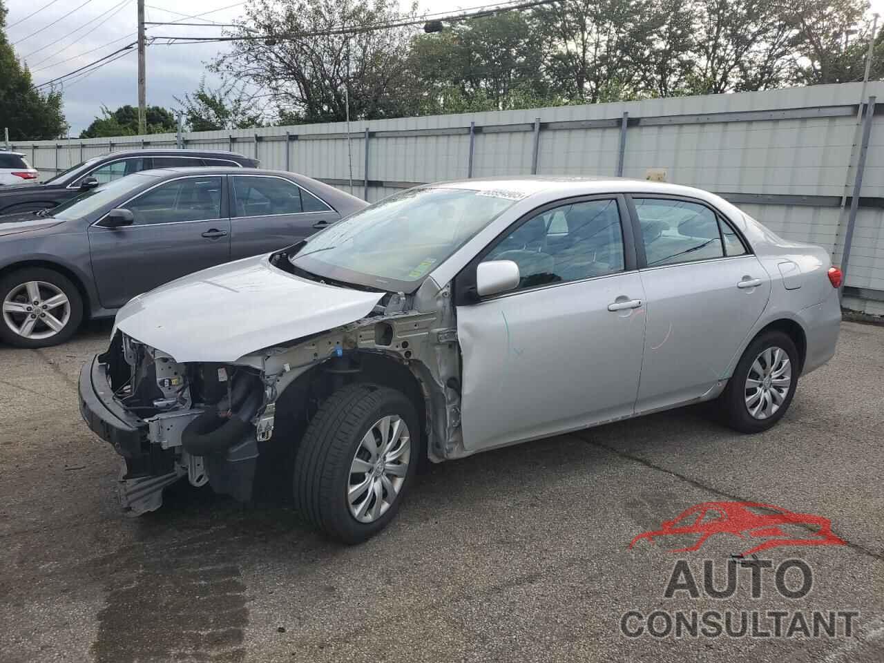 TOYOTA COROLLA 2013 - 2T1BU4EE9DC060055