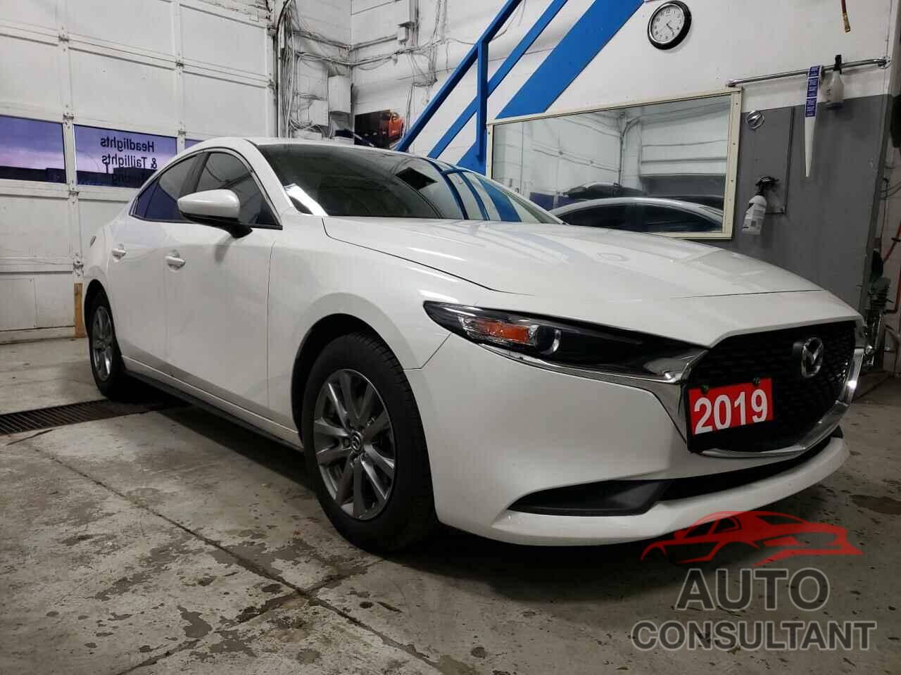 MAZDA 3 2019 - 3MZBPAB79KM100339