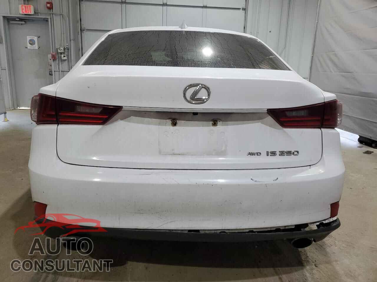 LEXUS IS 2014 - JTHCF1D25E5013526