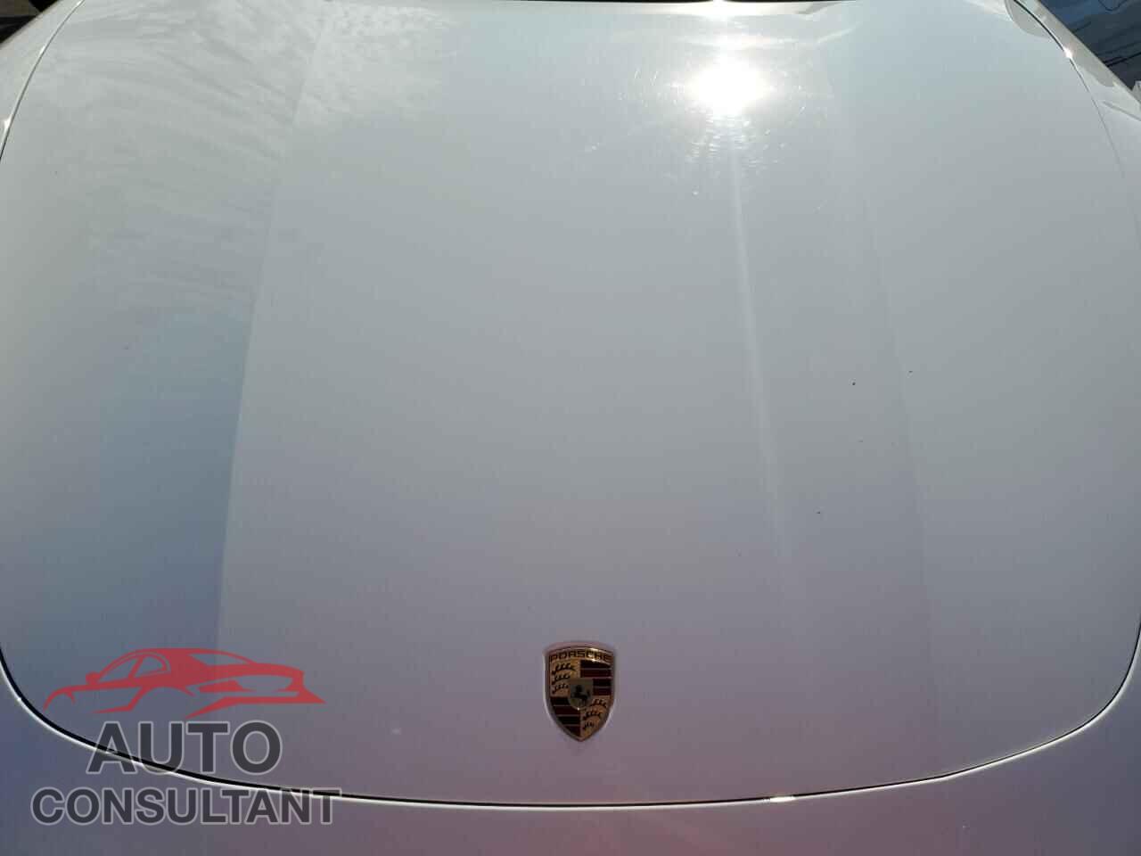PORSCHE PANAMERA 2021 - WP0AJ2A7XML113984