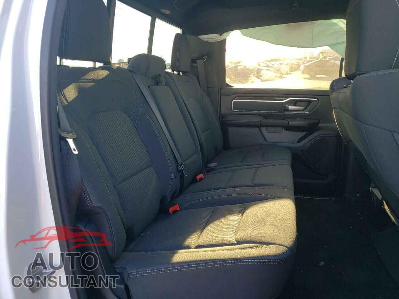 DODGE RAM 2021 - 1C6SRFFT3MN765061