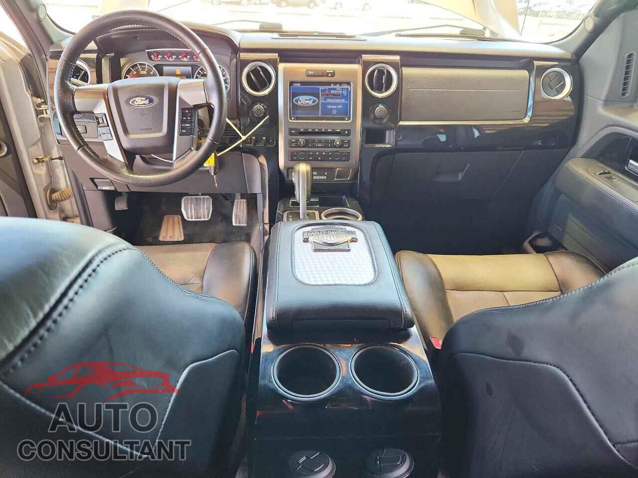 FORD F150 2011 - 1FTFW1E67BFA56142