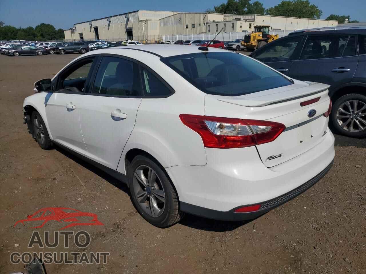 FORD FOCUS 2012 - 1FAHP3F23CL462652