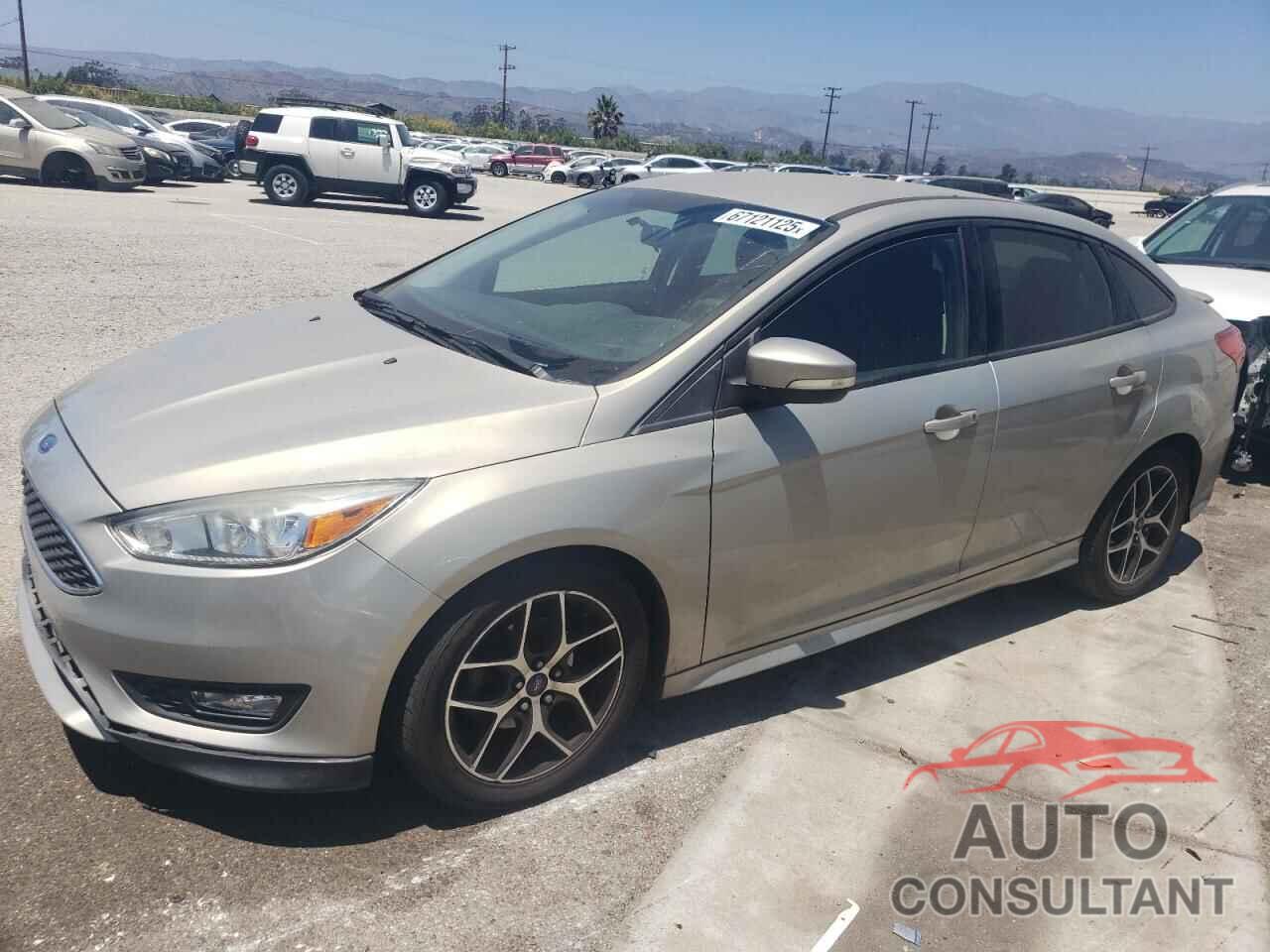 FORD FOCUS 2015 - 1FADP3F23FL231818