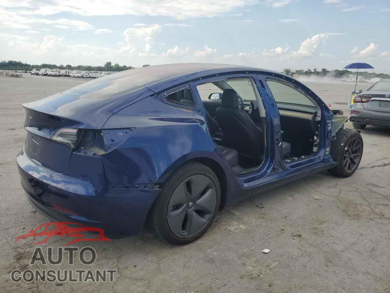 TESLA MODEL 3 2018 - 5YJ3E1EA8JF030887