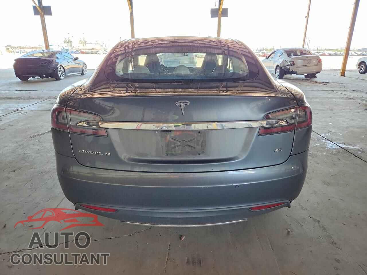 TESLA MODEL S 2013 - 5YJSA1CNXDFP27222