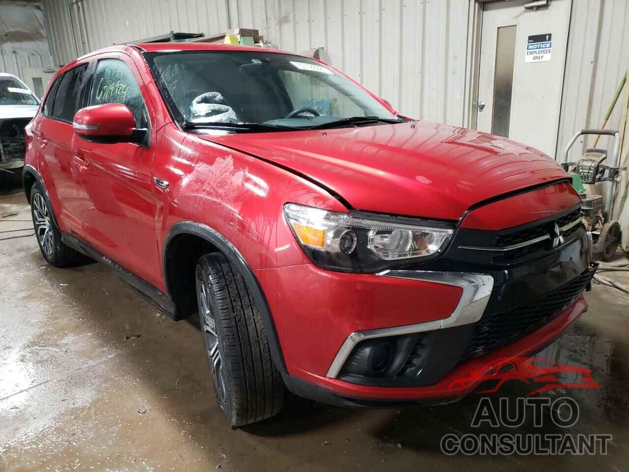 MITSUBISHI OUTLANDER 2018 - JA4AP3AU2JZ013844