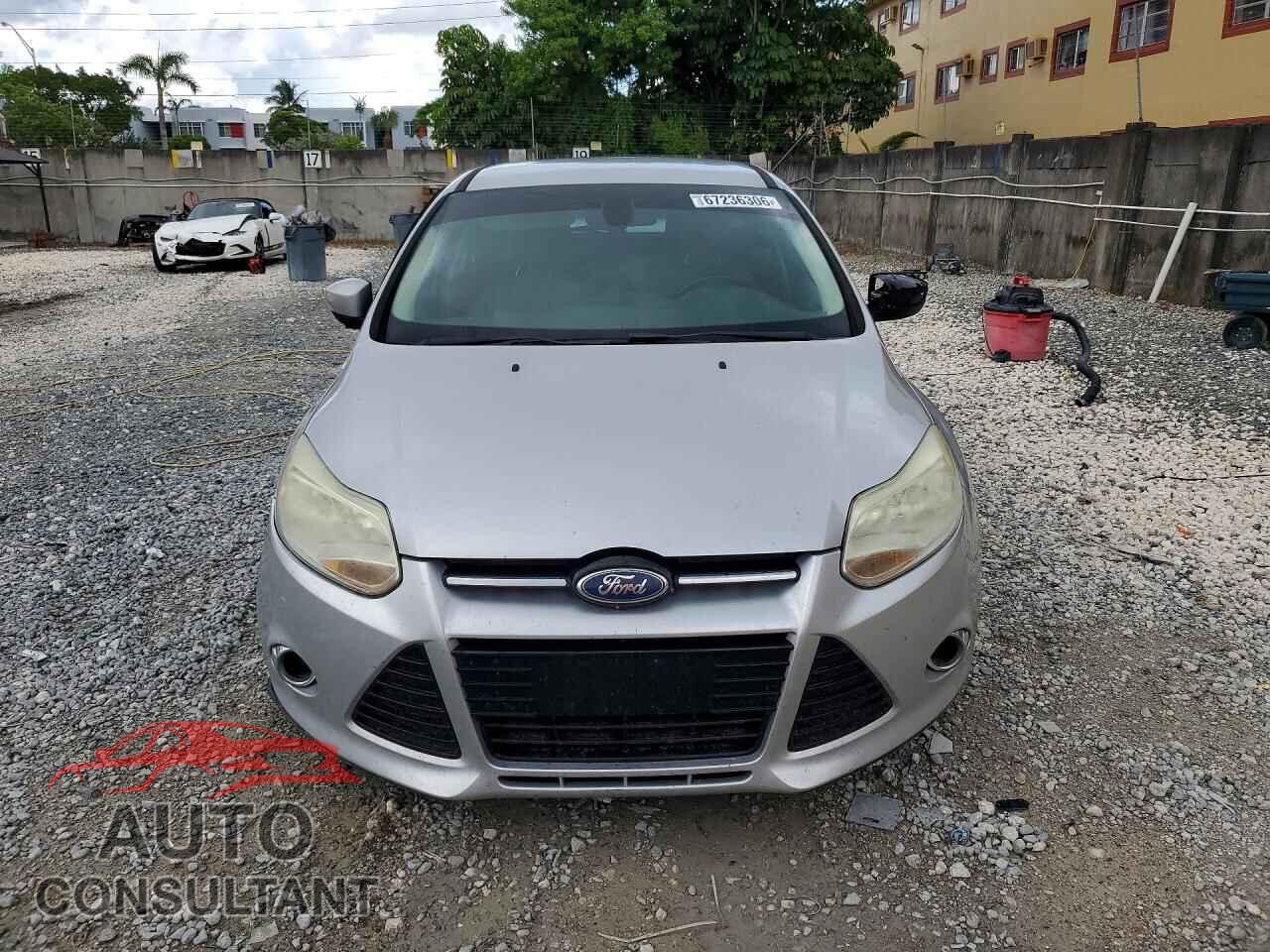 FORD FOCUS 2012 - 1FAHP3M22CL160563