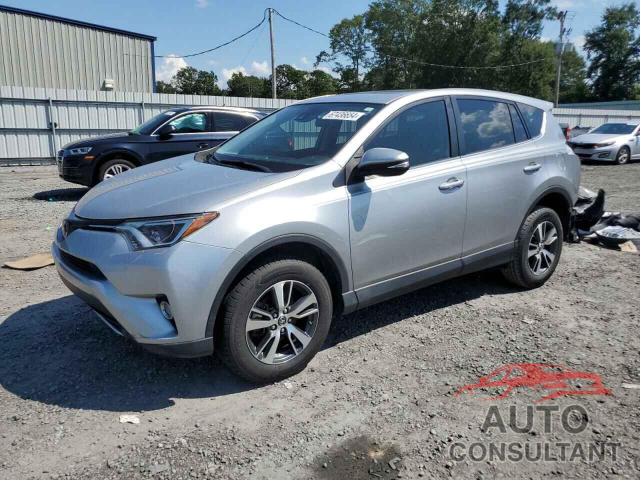 TOYOTA RAV4 2018 - JTMRFREV1JJ237266